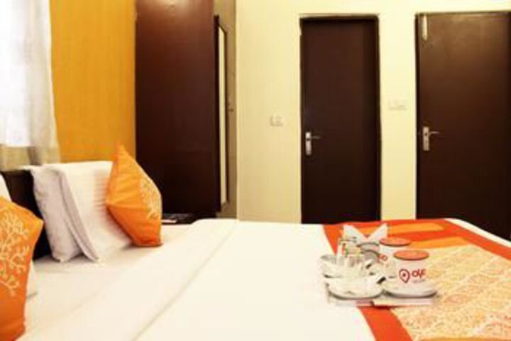 Room 16 of 20