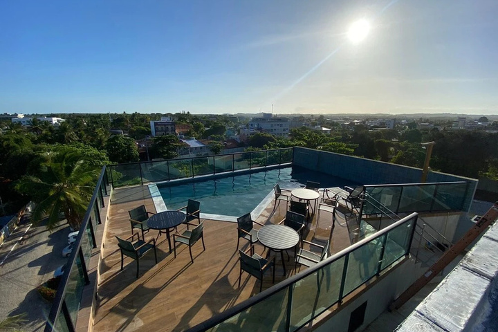 Pool 14 of 21