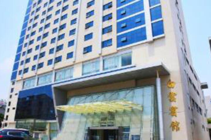 Baiyun Hotel