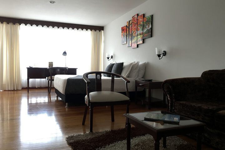 Room 25 of 41