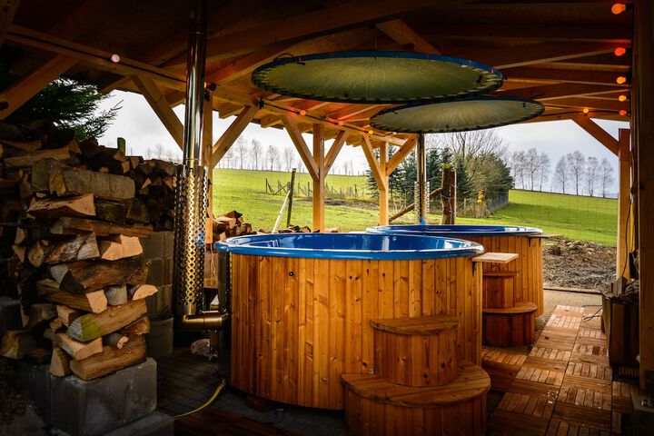 Pools & Facilities