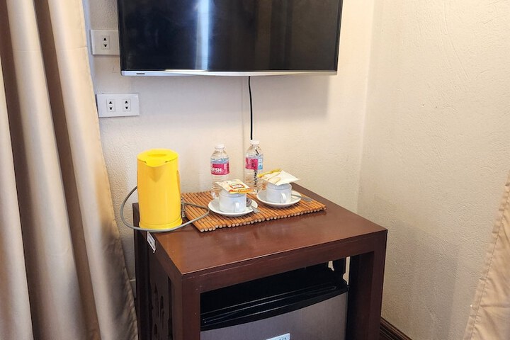 Room 30 of 50