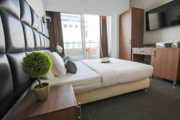 Room 20 of 71