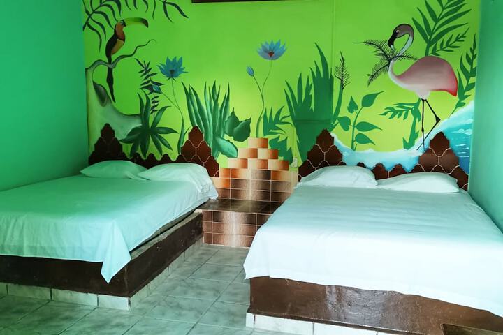 Room 4 of 30