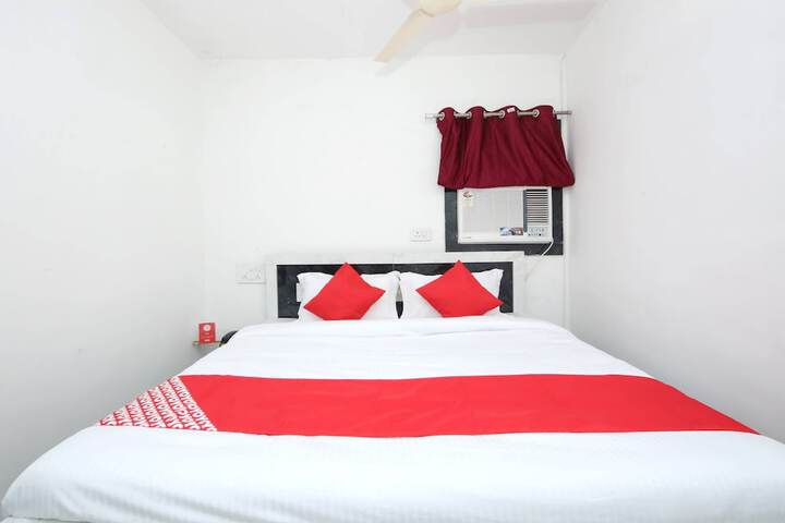 Room 6 of 20