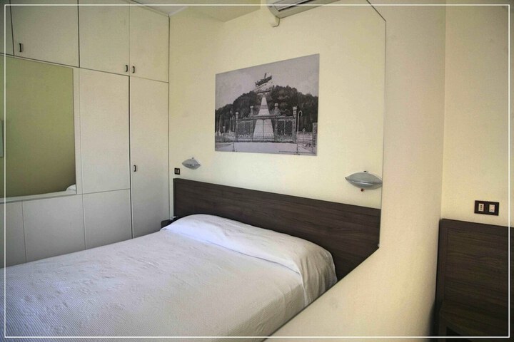 Room 14 of 43