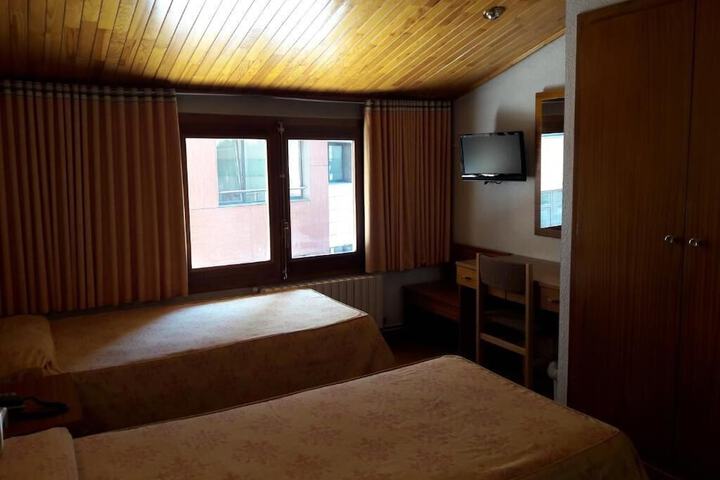 Room 30 of 62