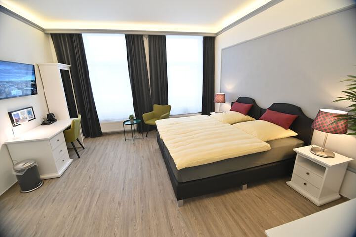 Room 26 of 149