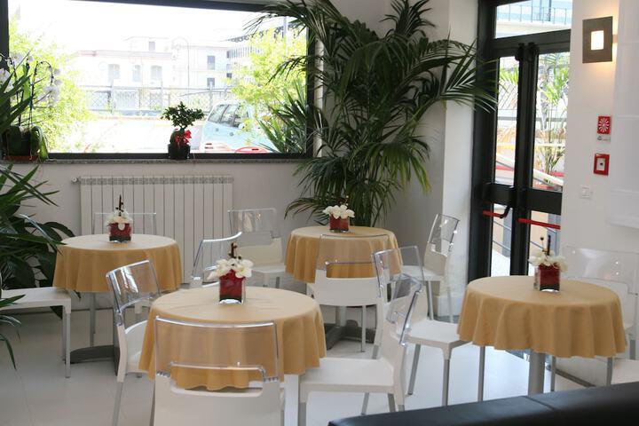 Guest Lobby