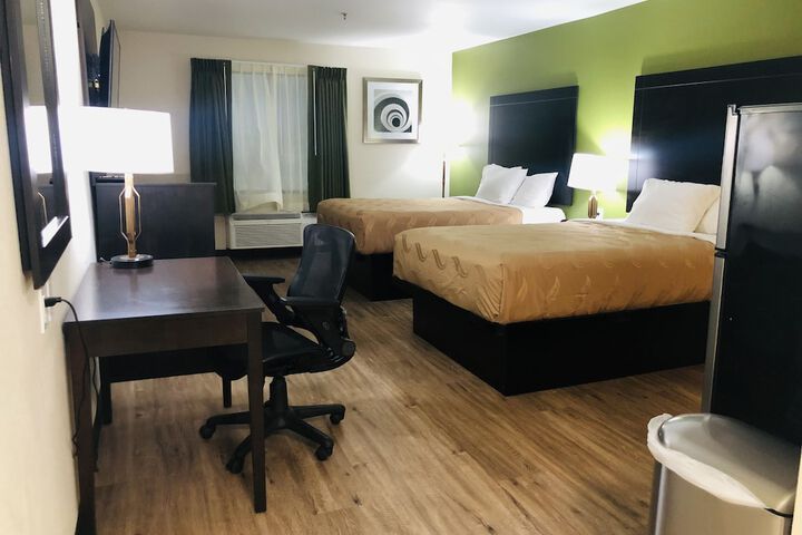 Room 17 of 72