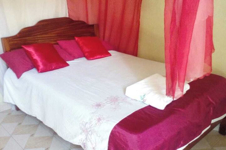 Room 6 of 20