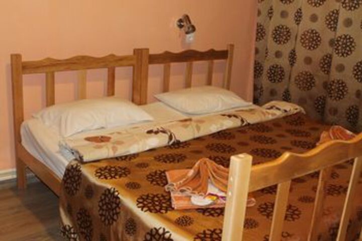 Room 15 of 36