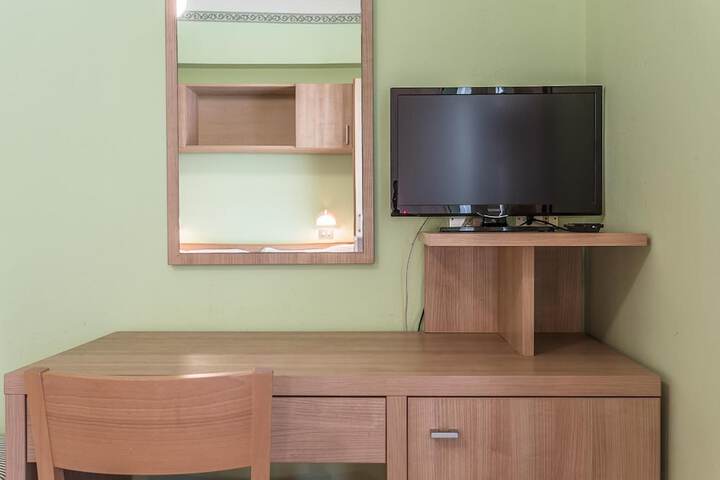 Room 19 of 73