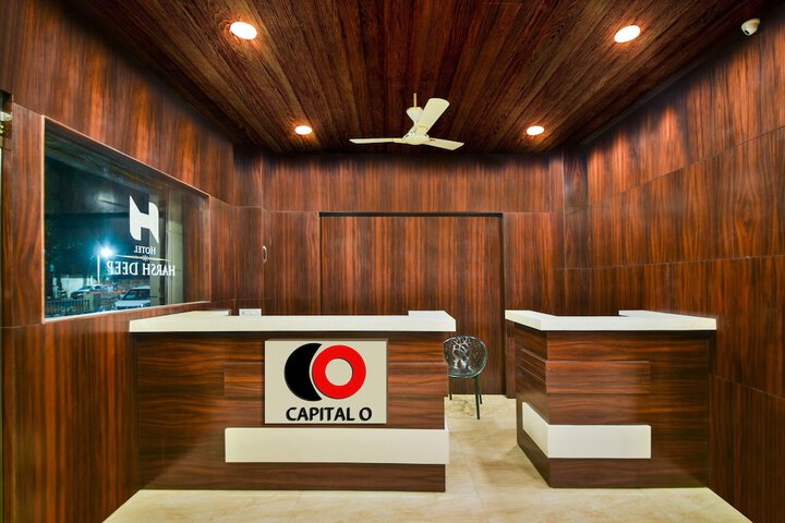 CAPITAL O 39418 HOTEL HARSH DEEP