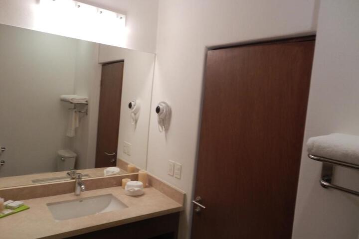 Photo 24
