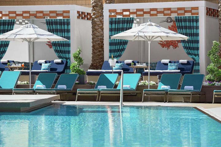 Pool 95 of 170