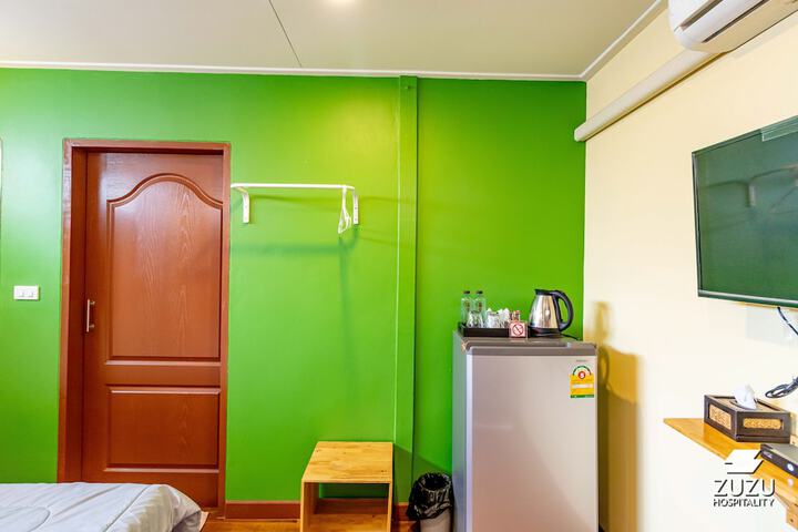 Room 2 of 22