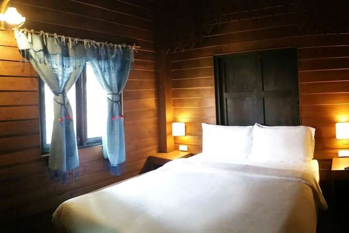 Room 7 of 31