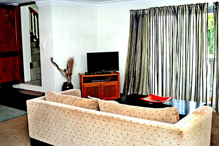 Room 52 of 112
