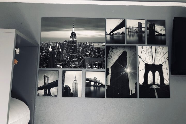 Room 6 of 75