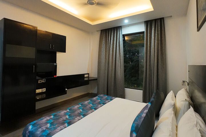 Room 20 of 20