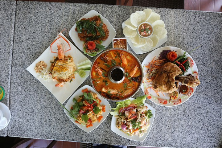 Dining 148 of 194