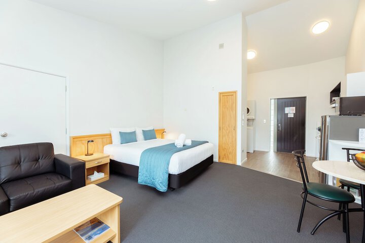 Room 7 of 57