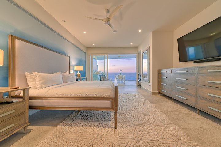 Room 20 of 270