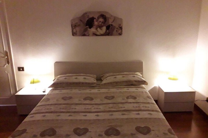 Room 12 of 39