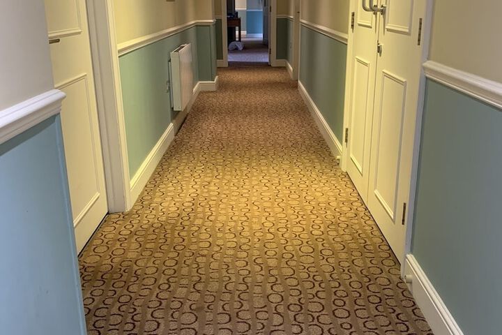 Ballroom/Hall 44 of 64