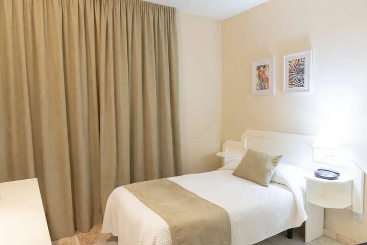 Room 21 of 70