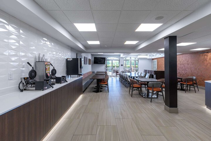Breakfast area