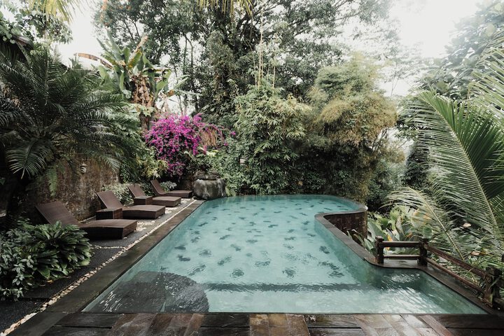Pool 48 of 66