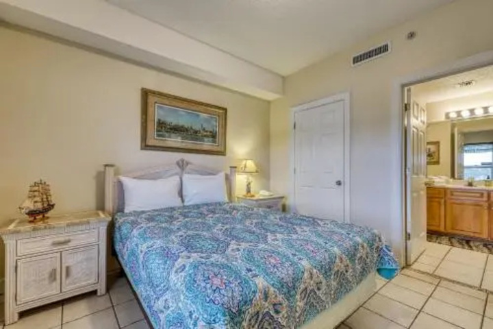 Room 2 of 16