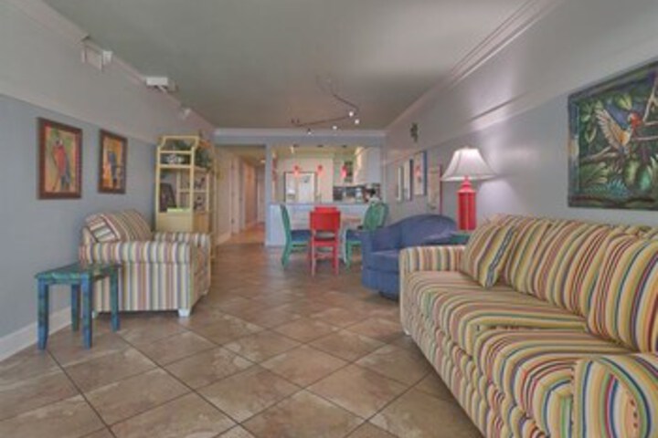 Room 206 of 360
