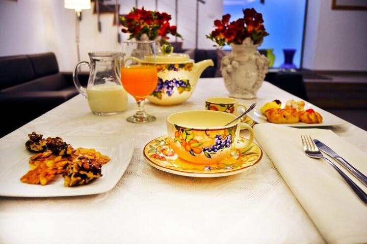 Dining Photos