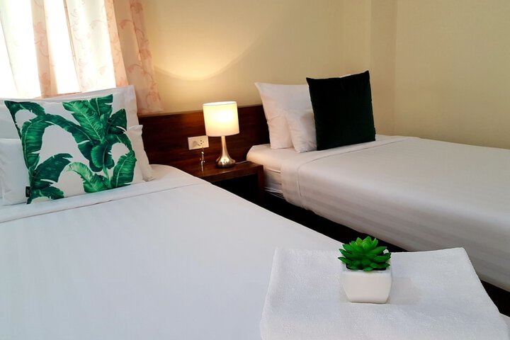 Room 8 of 29