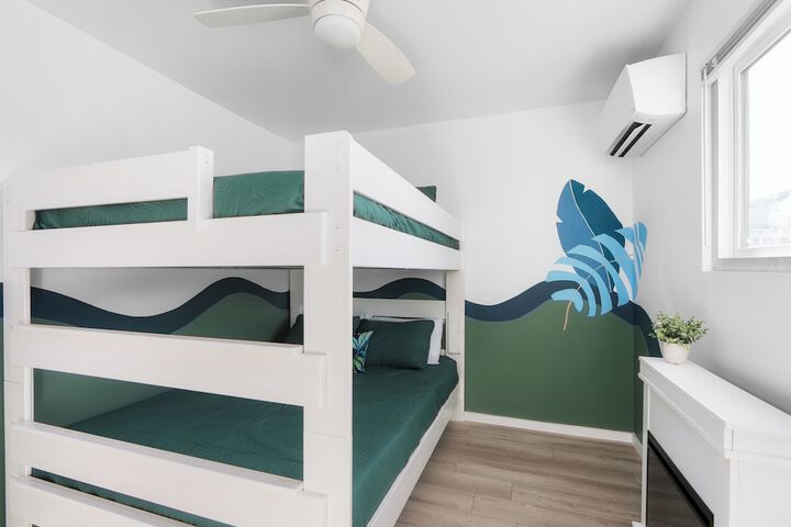 Room 15 of 29