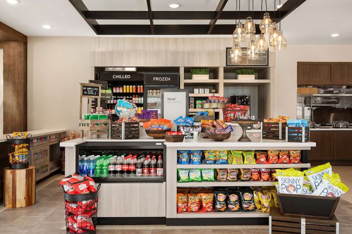 Snack bar