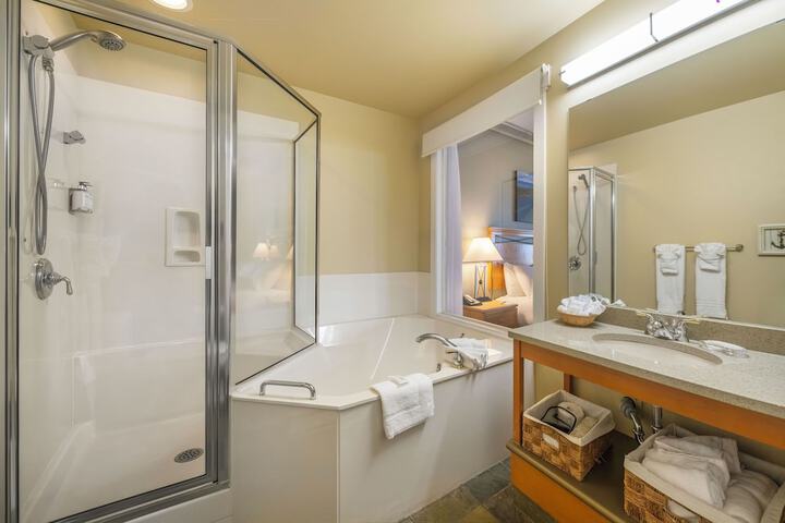 Room 42 of 56