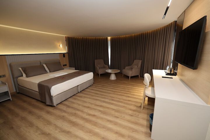 Room 17 of 41