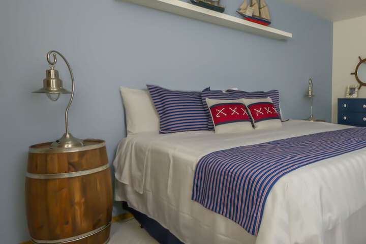 Room 18 of 337