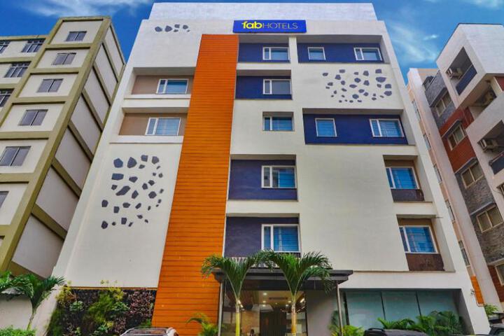 FabHotel Prime Westside Hitech City - Hitech City