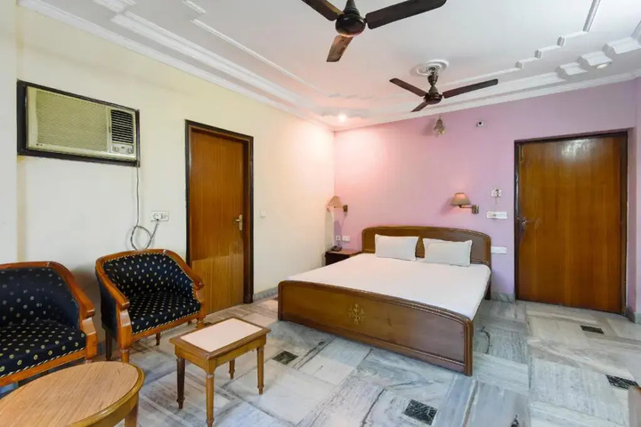Hotel Ajanta by OYO Rooms
