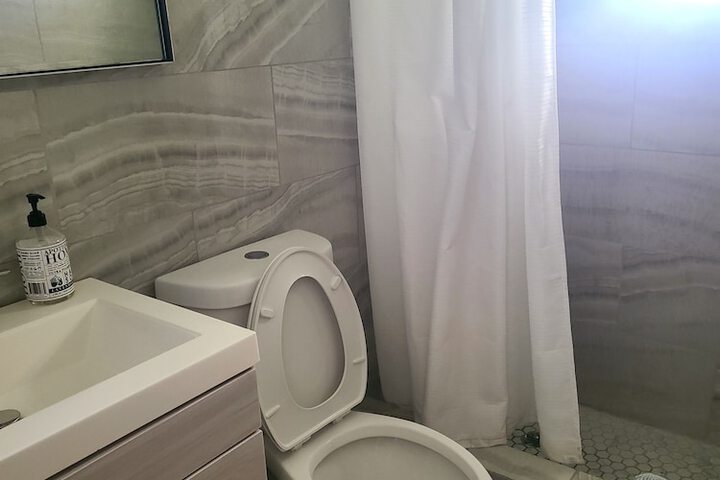Room 63 of 111