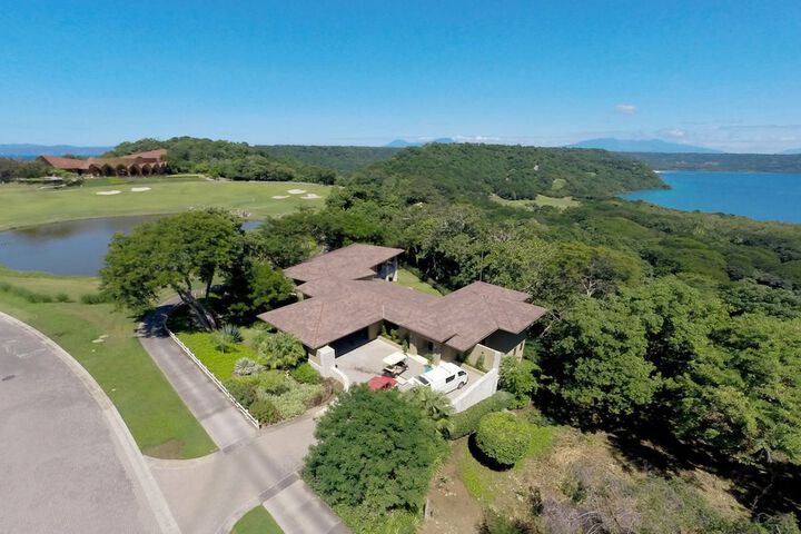 Exterior of Papagayo Luxury