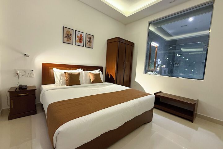 Room 36 of 86