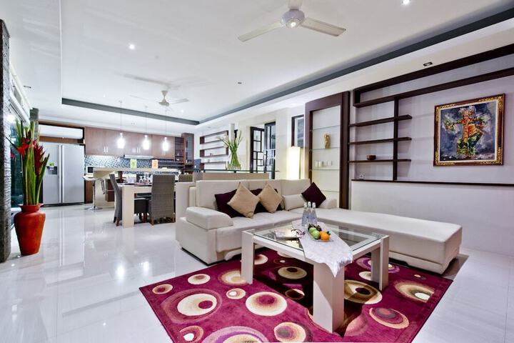 Inside Room Photo