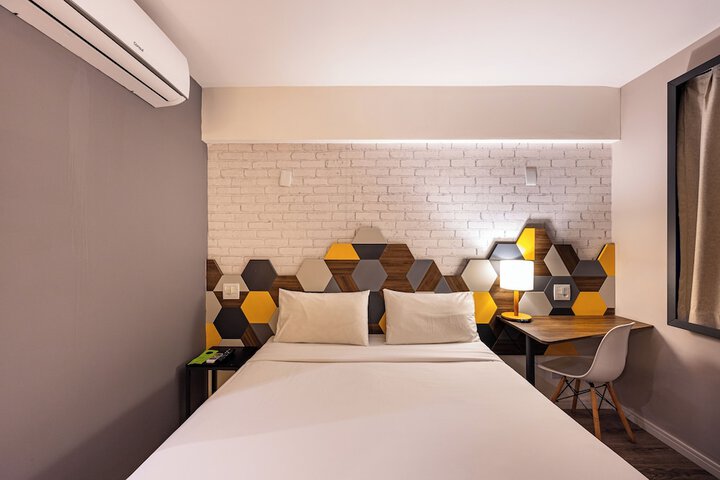Room 3 of 47