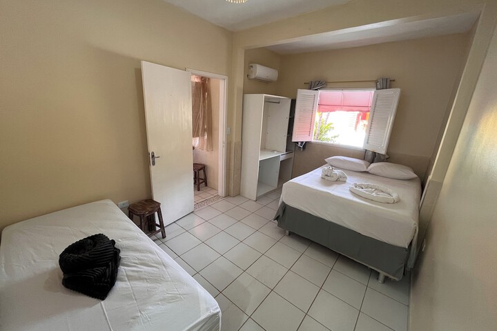 Room 16 of 71